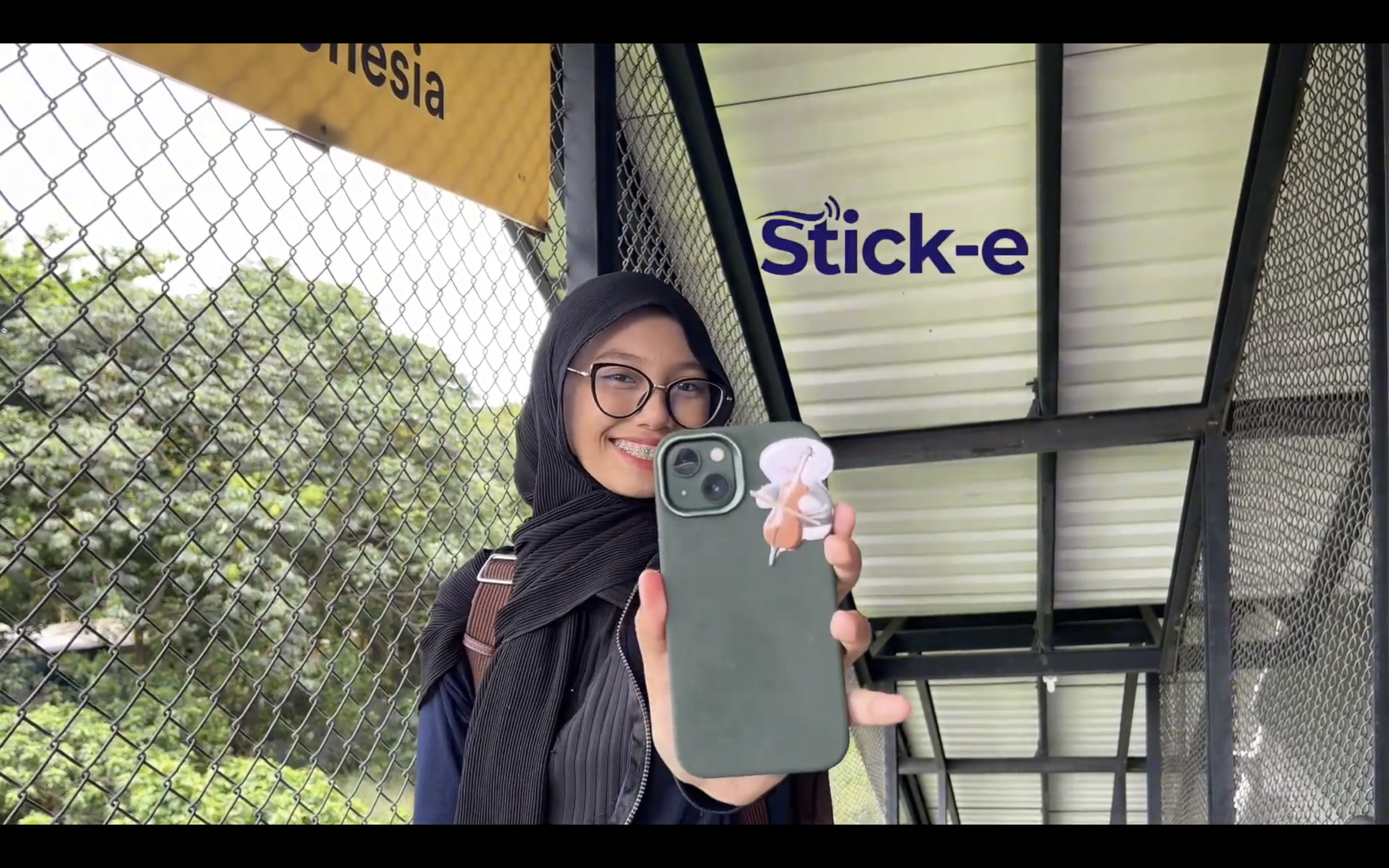 Stick-E